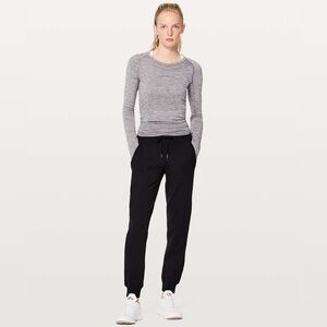 LULULEMON Ready To Rulu Pant 
Black